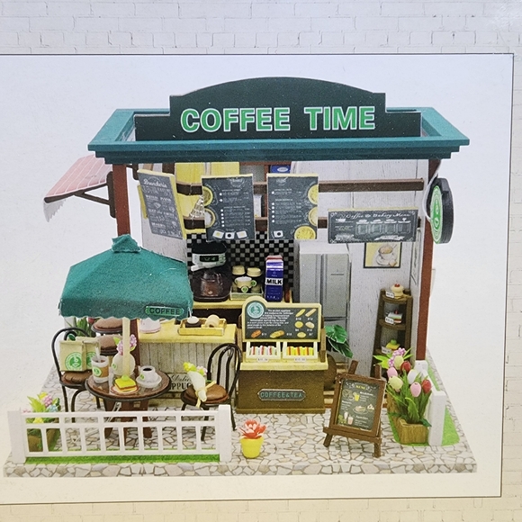 Mayberry Street Miniatures DIY Cuppa Joe 1:24 Scale Doll House - Picture 1 of 5